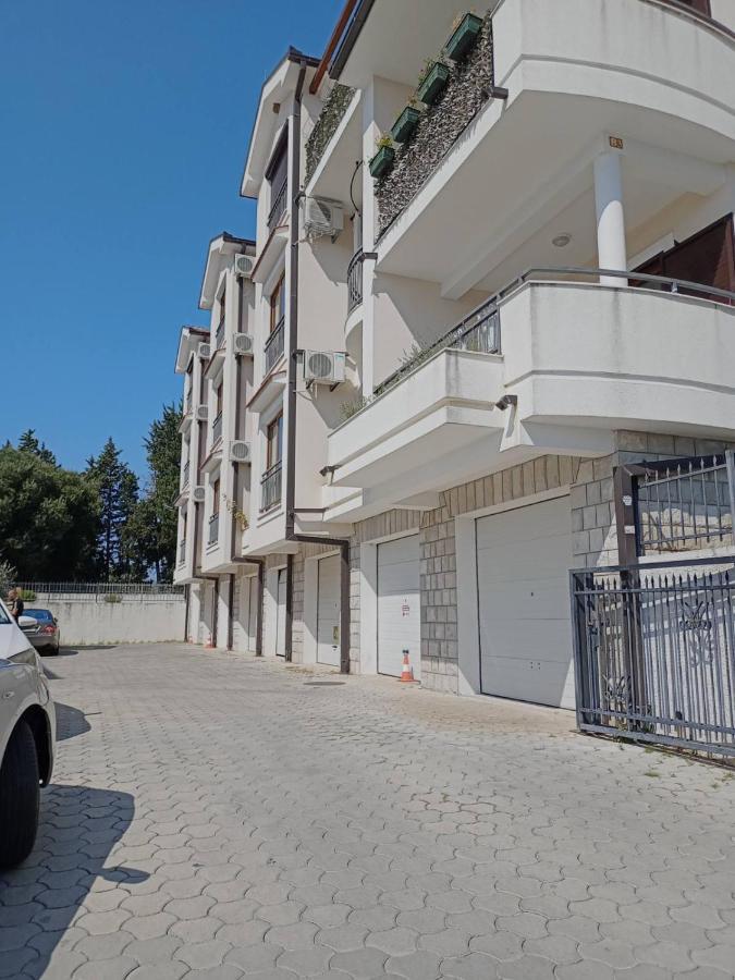 Apartman Bay *